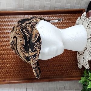 👉*NWT* GIOVANNIO NEW YORK FLORAL PAISLEY CAP W/ LEATHER DETAILS